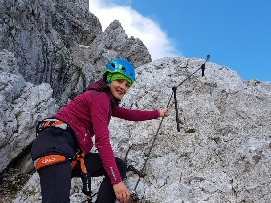 Buff DRYFLX během testování při výstupu na horu Mangart (slovisnko-italská hranice). Michaela Gladišová