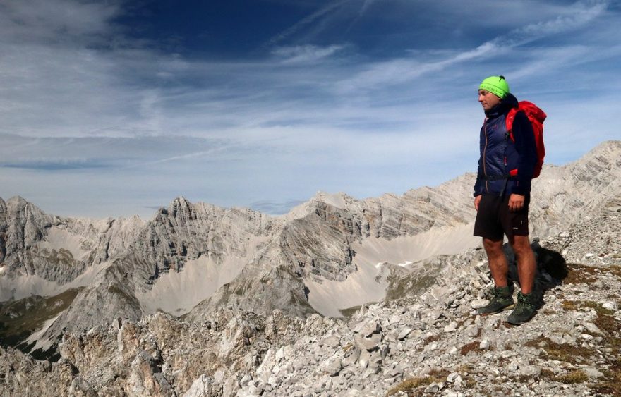 V okolí Innsbrucku v bundě Ferrino Malatra