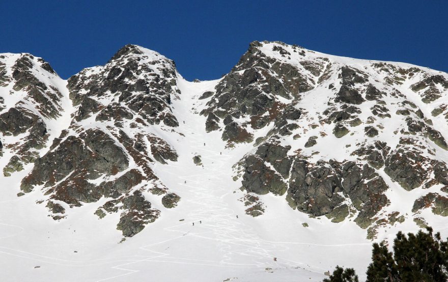 Západní Tatry nabízí ideální terény pro trénink výstupových a sjezdových technik.