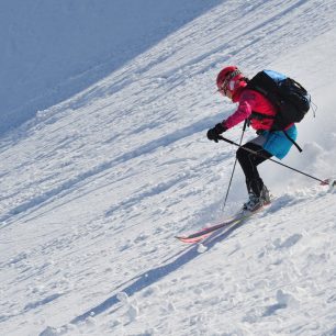 Při sjezdu na Aljašce s batohem Pieps JetForce 2.0. 25 l, foto Jiří Kočara