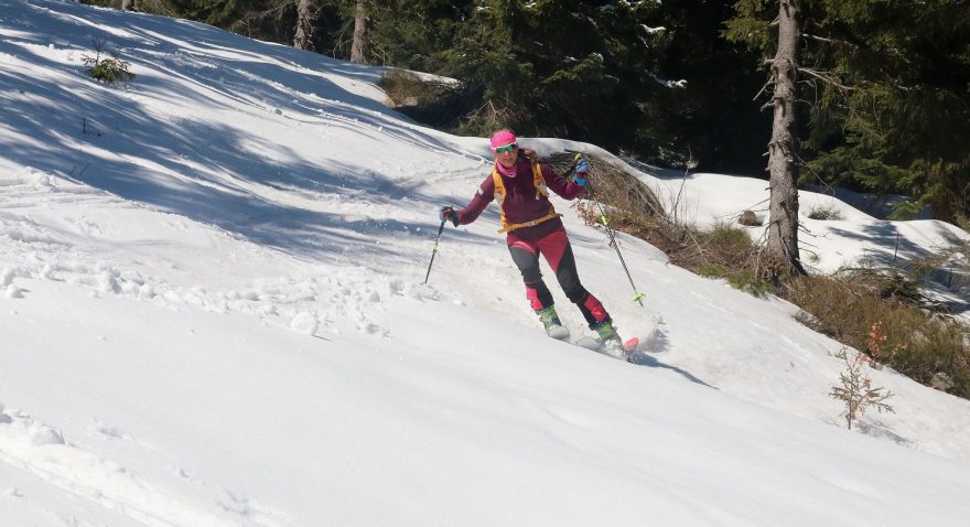 Sjezd v Krkonoších pod lanovkou