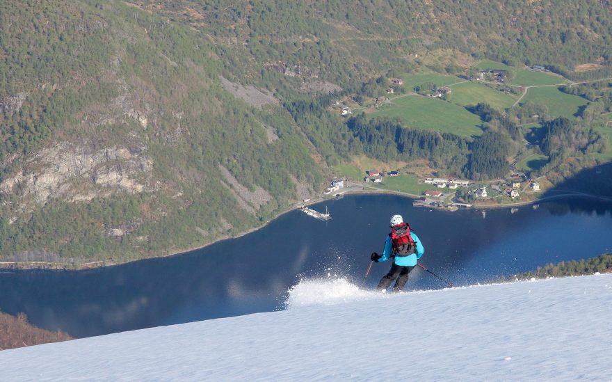 Jedeme směrem na fjord