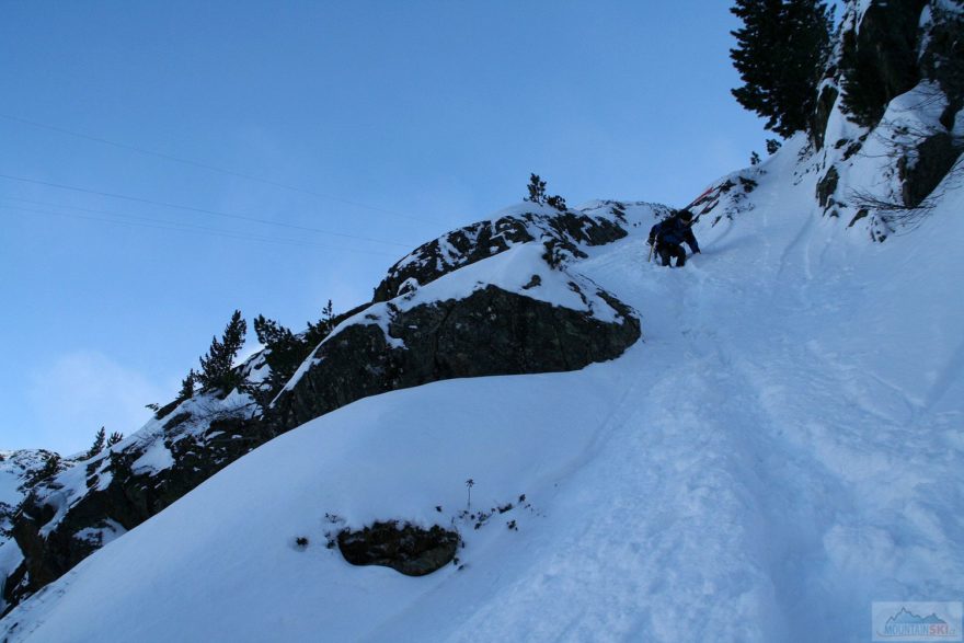 Strmý úsek pod chatou Sulzenau hutte