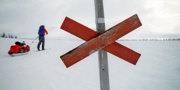 Kungsleden – jeďte na lyžích napříč Švédskem jako králové!