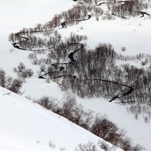 Jak se kroutí řeka Pravaja Kamčatka, a k ní naše čtyři stany