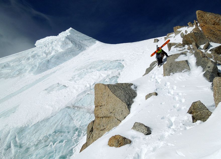 Vrchol Mt. Blanc du Tacul na dosah