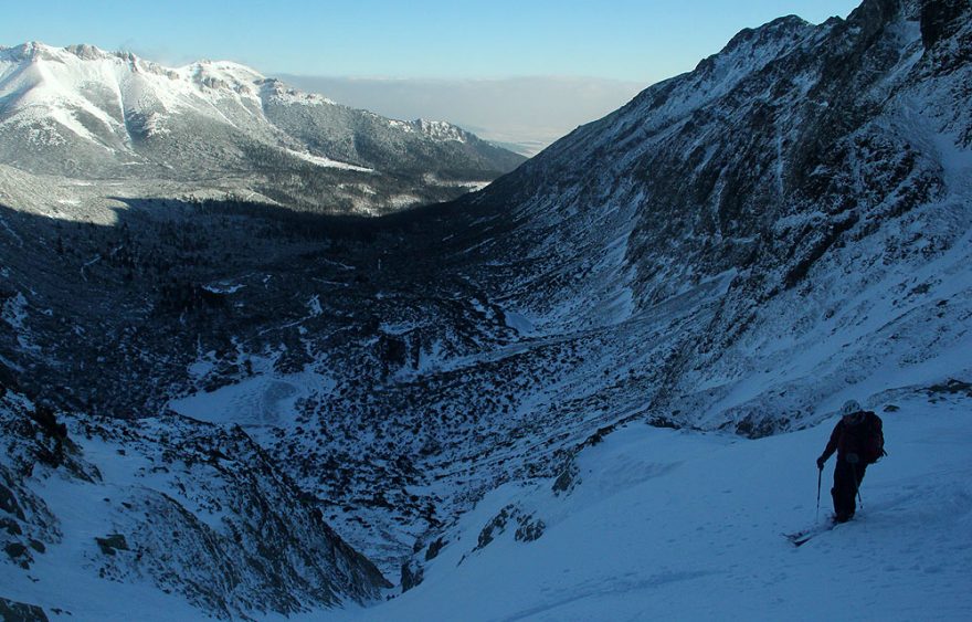 Krásný výhled na Zelené pleso s nadhledu Flašky