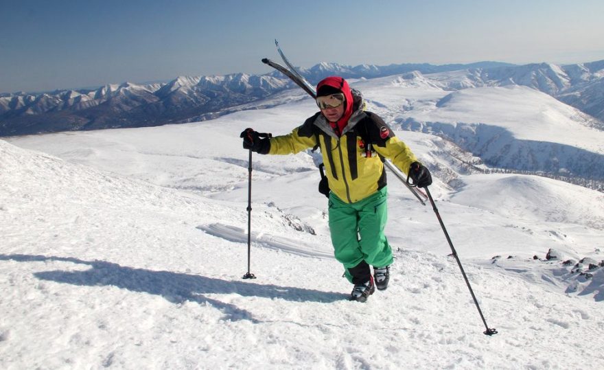 V botách Roxa X-Face kousek pod vrcholem sopky Asahidake (2291 m)