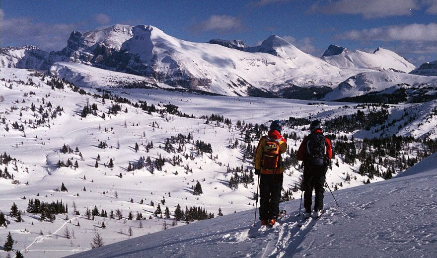 Výhled na kanadské Rocky Mountains