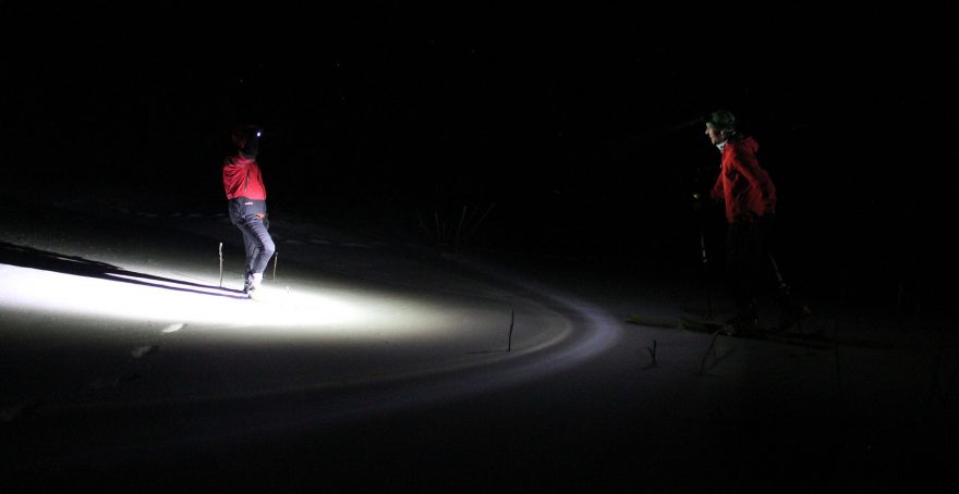 Zkoušení různých nastavení čelovky Led Lenser XEO 19R