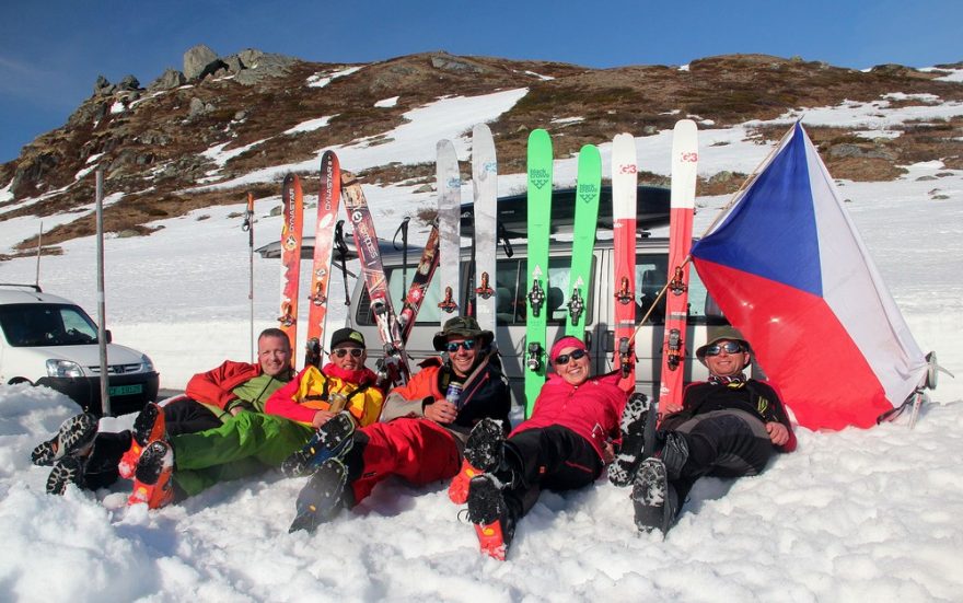 Norsko 2016 - relax po sjezdu z vrcholu Storebjørn