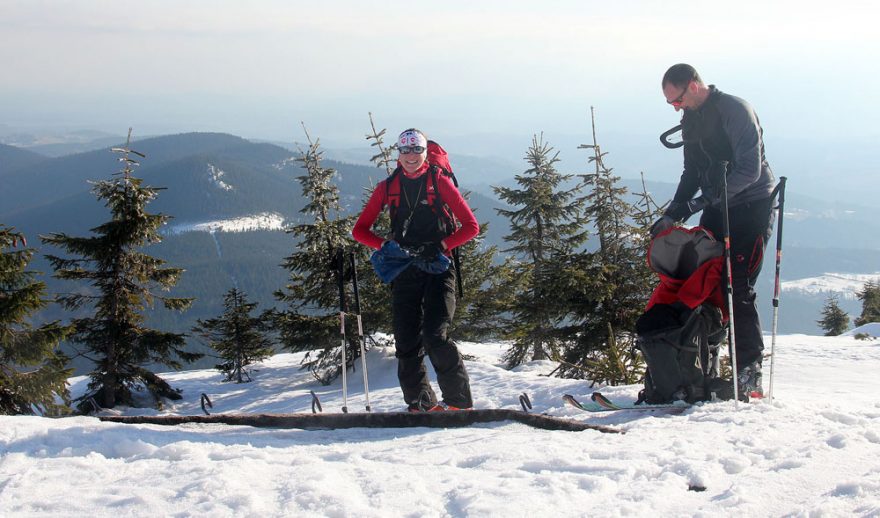 V rámci zimní části kurzu se velká pozornost věnuje skialpinistickým aktivitám