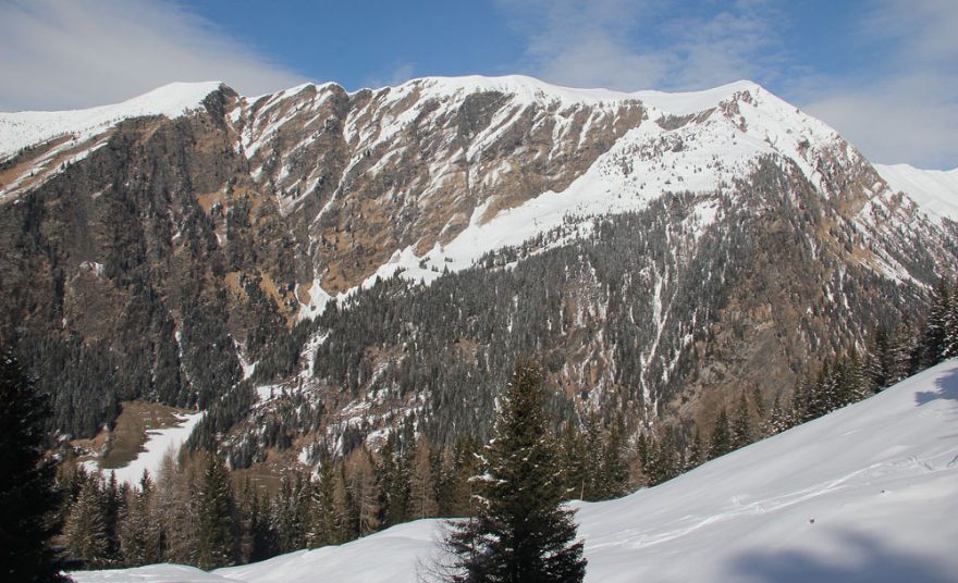 Masív Gannerspitze (2537 m) z jihu