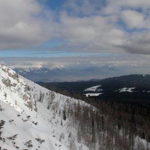 Kamnišsko-Savinské Alpe při sjezdu z Viševniku