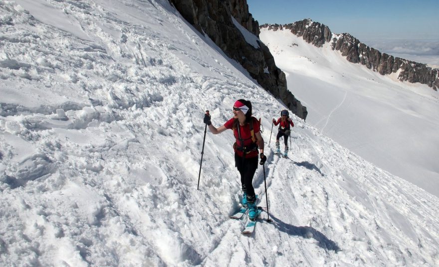 S G3 SEEKr pod závěrečným svahem na Pico de Aneto