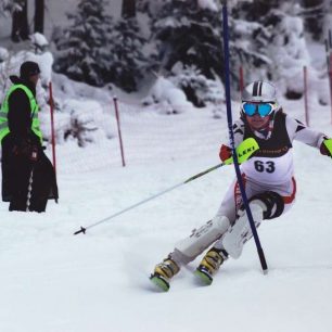 Na trati slalomu speciál při Zimních světových hrách Masters v Kranjské Goře