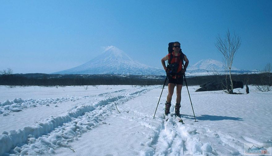 Návrat ze sopky Ključevskaja (4800 m) na Kamčatce v květnu